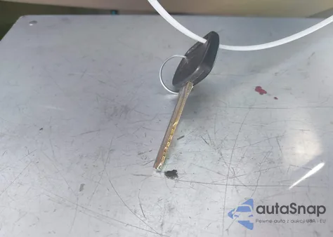 2002 Toyota Camry Le from USA, damaged, VIN JTDBE32K720052674